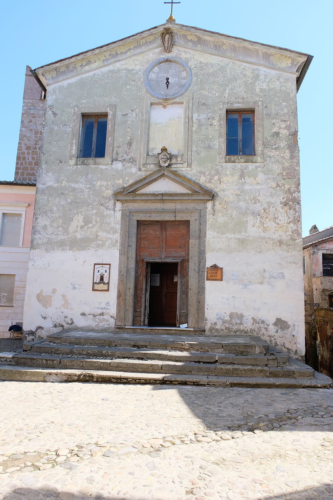 Calcata Chiesa del SS nome di Gesù